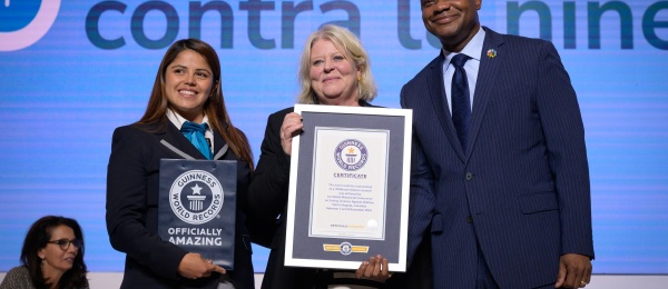 Colombia obtiene Guinness World Record por reunir a más de 1.400 delegados de 119 países en un llamado global para por poner fin a la violencia infantil